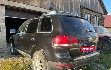 Volkswagen Touareg III, 2003 год, 850 000 рублей, 4 фотография