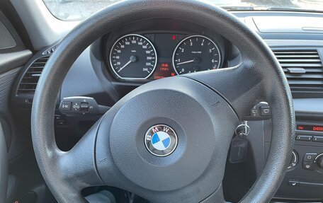 BMW 1 серия, 2008 год, 450 000 рублей, 5 фотография