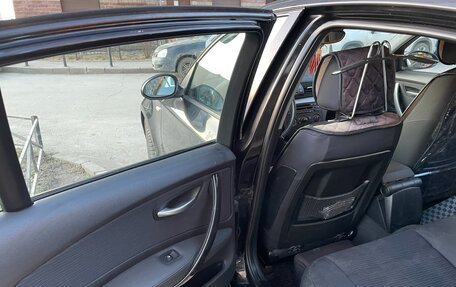 BMW 1 серия, 2008 год, 450 000 рублей, 16 фотография