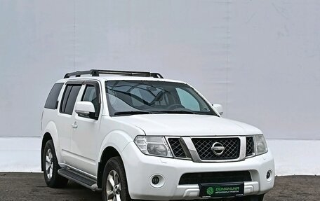 Nissan Pathfinder, 2011 год, 1 300 000 рублей, 3 фотография