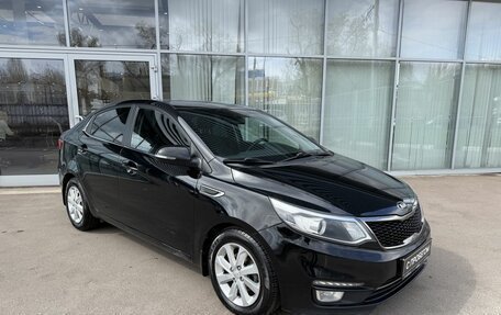 KIA Rio III рестайлинг, 2015 год, 1 100 000 рублей, 3 фотография