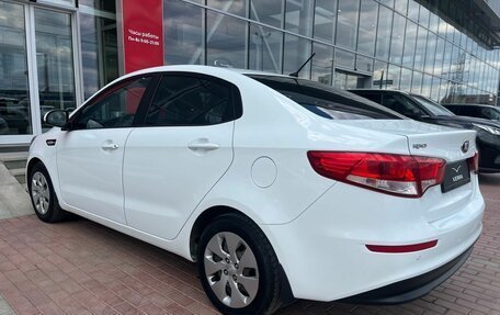 KIA Rio III рестайлинг, 2015 год, 1 100 000 рублей, 6 фотография