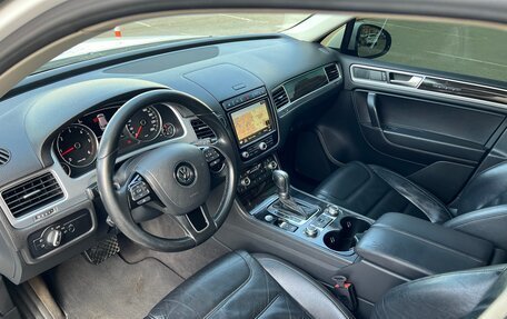 Volkswagen Touareg III, 2014 год, 2 850 000 рублей, 17 фотография
