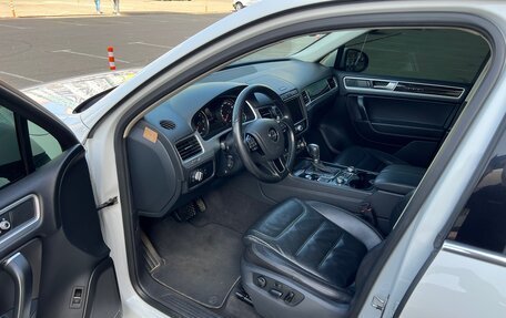 Volkswagen Touareg III, 2014 год, 2 850 000 рублей, 20 фотография