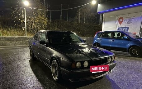 BMW 5 серия, 1989 год, 499 000 рублей, 3 фотография