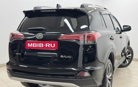 Toyota RAV4, 2019 год, 2 300 000 рублей, 6 фотография