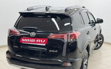 Toyota RAV4, 2019 год, 2 300 000 рублей, 9 фотография