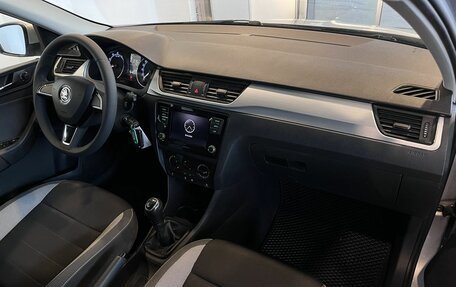 Skoda Rapid I, 2019 год, 1 035 000 рублей, 12 фотография