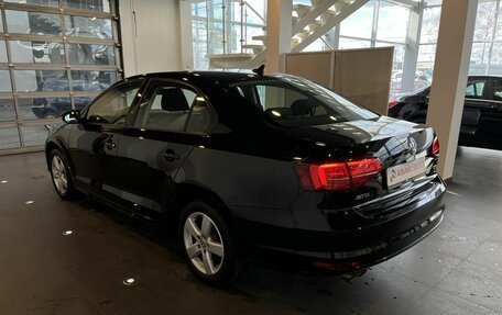 Volkswagen Jetta VI, 2018 год, 1 515 000 рублей, 5 фотография