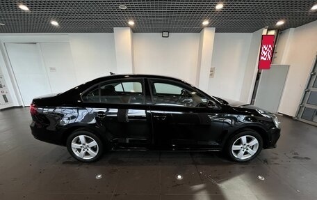 Volkswagen Jetta VI, 2018 год, 1 515 000 рублей, 2 фотография