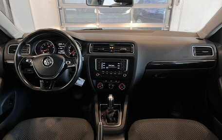 Volkswagen Jetta VI, 2018 год, 1 515 000 рублей, 9 фотография