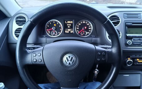 Volkswagen Tiguan I, 2010 год, 1 285 000 рублей, 13 фотография