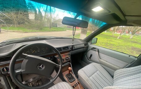 Mercedes-Benz W124, 1989 год, 235 000 рублей, 10 фотография