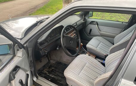 Mercedes-Benz W124, 1989 год, 235 000 рублей, 9 фотография