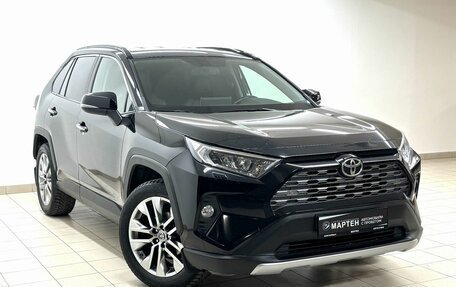 Toyota RAV4, 2019 год, 2 890 000 рублей, 3 фотография
