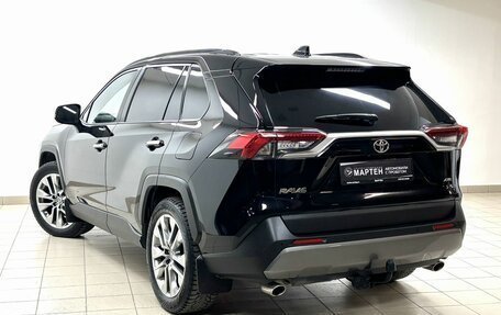 Toyota RAV4, 2019 год, 2 890 000 рублей, 6 фотография