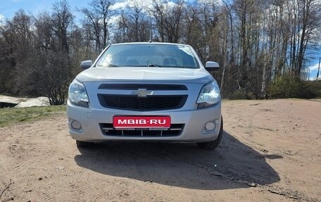 Chevrolet Cobalt II, 2013 год, 670 000 рублей, 1 фотография