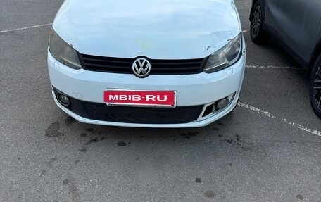 Volkswagen Touran III, 2014 год, 450 000 рублей, 2 фотография