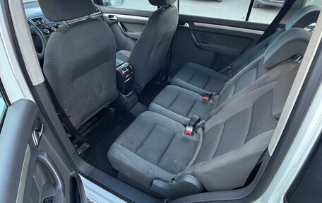 Volkswagen Touran III, 2014 год, 450 000 рублей, 6 фотография