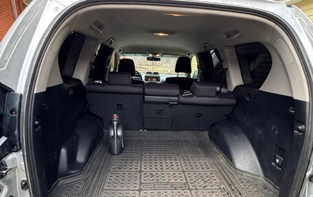 Toyota Land Cruiser Prado 150 рестайлинг 2, 2015 год, 3 500 000 рублей, 12 фотография