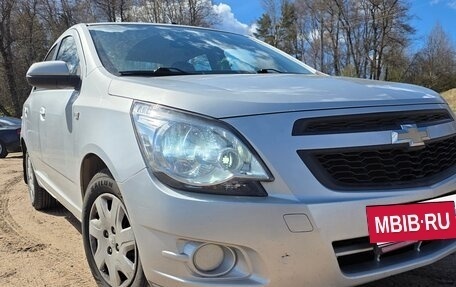 Chevrolet Cobalt II, 2013 год, 670 000 рублей, 2 фотография