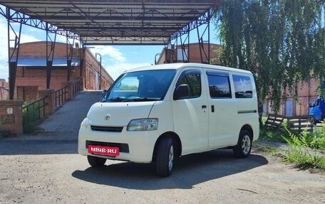 Toyota Lite Ace VI, 2010 год, 900 000 рублей, 3 фотография