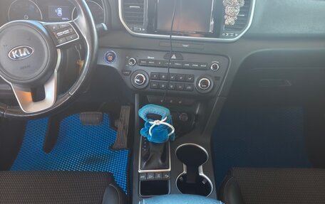 KIA Sportage IV рестайлинг, 2019 год, 2 570 000 рублей, 16 фотография