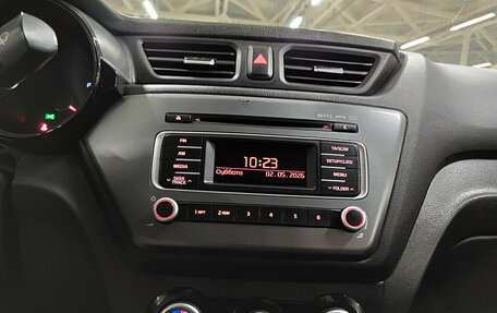 KIA Rio III рестайлинг, 2016 год, 990 000 рублей, 18 фотография