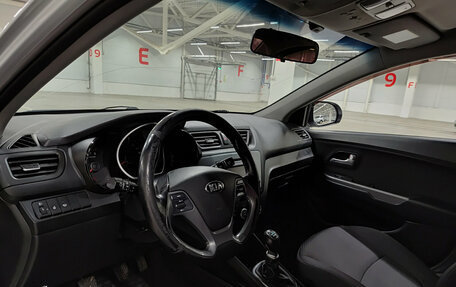 KIA Rio III рестайлинг, 2016 год, 990 000 рублей, 20 фотография