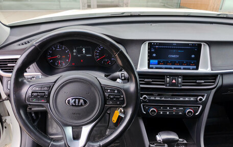 KIA Optima IV, 2017 год, 1 790 000 рублей, 10 фотография