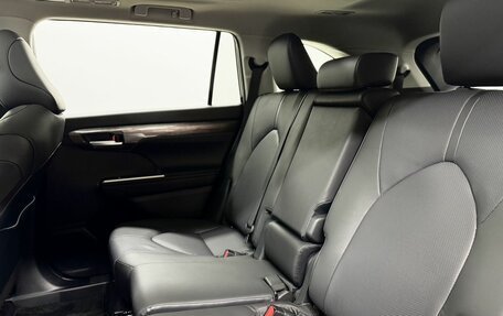 Toyota Highlander, 2026 год, 5 590 000 рублей, 15 фотография