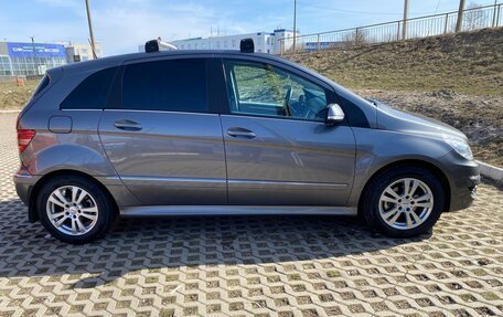 Mercedes-Benz B-Класс, 2010 год, 750 000 рублей, 4 фотография