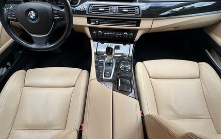 BMW 5 серия, 2016 год, 3 850 000 рублей, 2 фотография