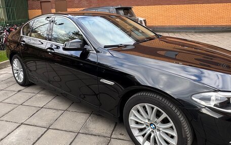 BMW 5 серия, 2016 год, 3 850 000 рублей, 3 фотография