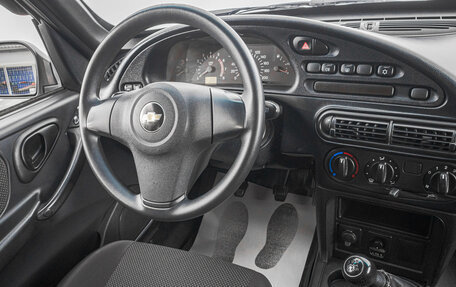 Chevrolet Niva I рестайлинг, 2017 год, 649 000 рублей, 15 фотография
