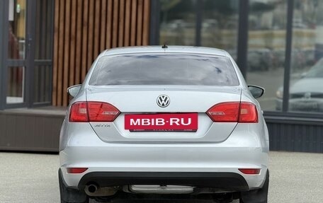 Volkswagen Jetta VI, 2012 год, 900 000 рублей, 5 фотография