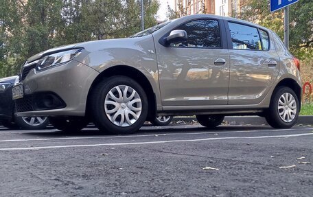 Renault Sandero II рестайлинг, 2016 год, 837 000 рублей, 4 фотография