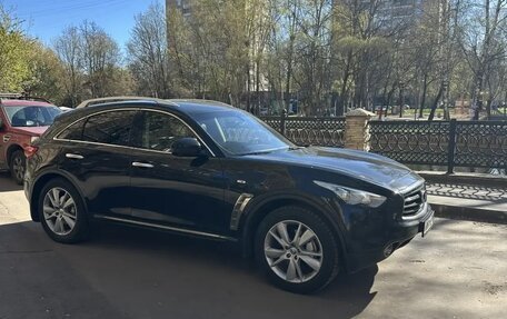 Infiniti FX II, 2012 год, 2 500 000 рублей, 3 фотография
