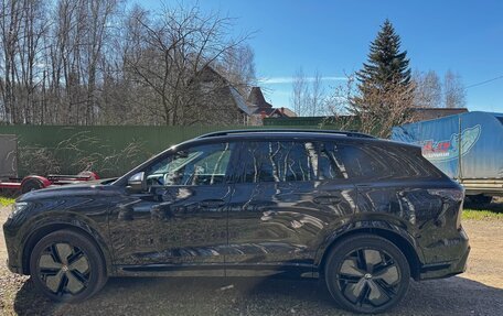 Volkswagen Tiguan, 2024 год, 5 700 000 рублей, 3 фотография