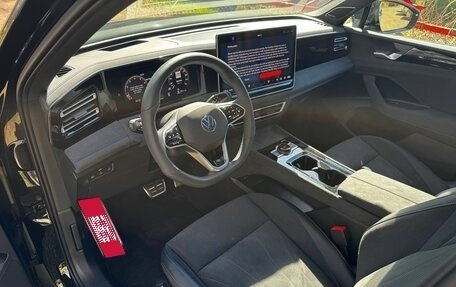 Volkswagen Tiguan, 2024 год, 5 700 000 рублей, 19 фотография