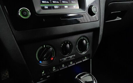 Skoda Rapid I, 2016 год, 855 000 рублей, 15 фотография