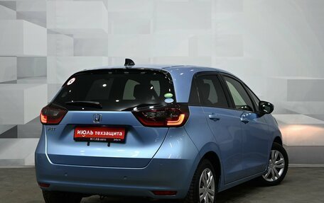 Honda Fit, 2020 год, 1 470 000 рублей, 6 фотография
