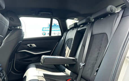 BMW 3 серия, 2023 год, 3 576 228 рублей, 12 фотография