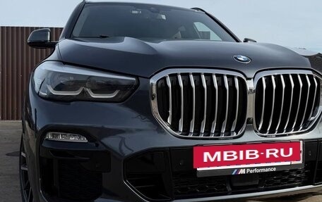 BMW X5, 2019 год, 5 500 000 рублей, 2 фотография