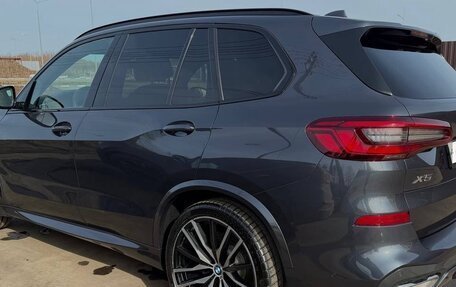 BMW X5, 2019 год, 5 500 000 рублей, 4 фотография