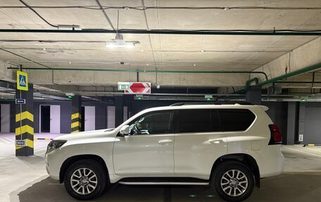 Toyota Land Cruiser Prado 150 рестайлинг 2, 2019 год, 6 300 000 рублей, 7 фотография