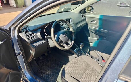 KIA Rio III рестайлинг, 2013 год, 930 000 рублей, 8 фотография