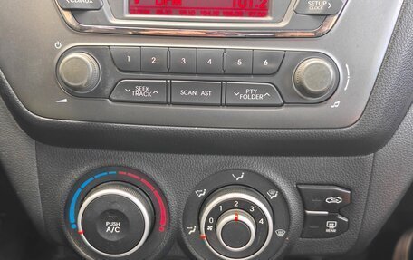KIA Rio III рестайлинг, 2013 год, 930 000 рублей, 17 фотография