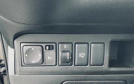 Nissan Note II рестайлинг, 2010 год, 768 000 рублей, 11 фотография