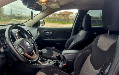 Jeep Cherokee, 2014 год, 1 790 000 рублей, 6 фотография